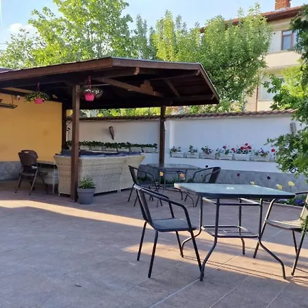 Hotel Family Dalia Welingrad