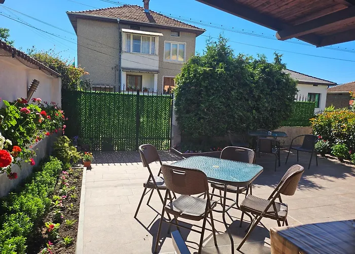 Family Dalia Hotel *